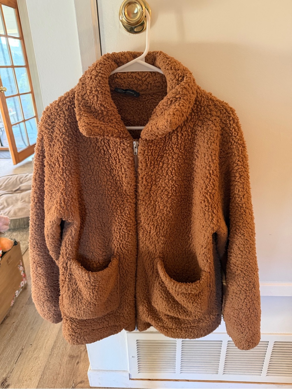 Plush Teddy Zip-Up Jacket in Chestnut Brown